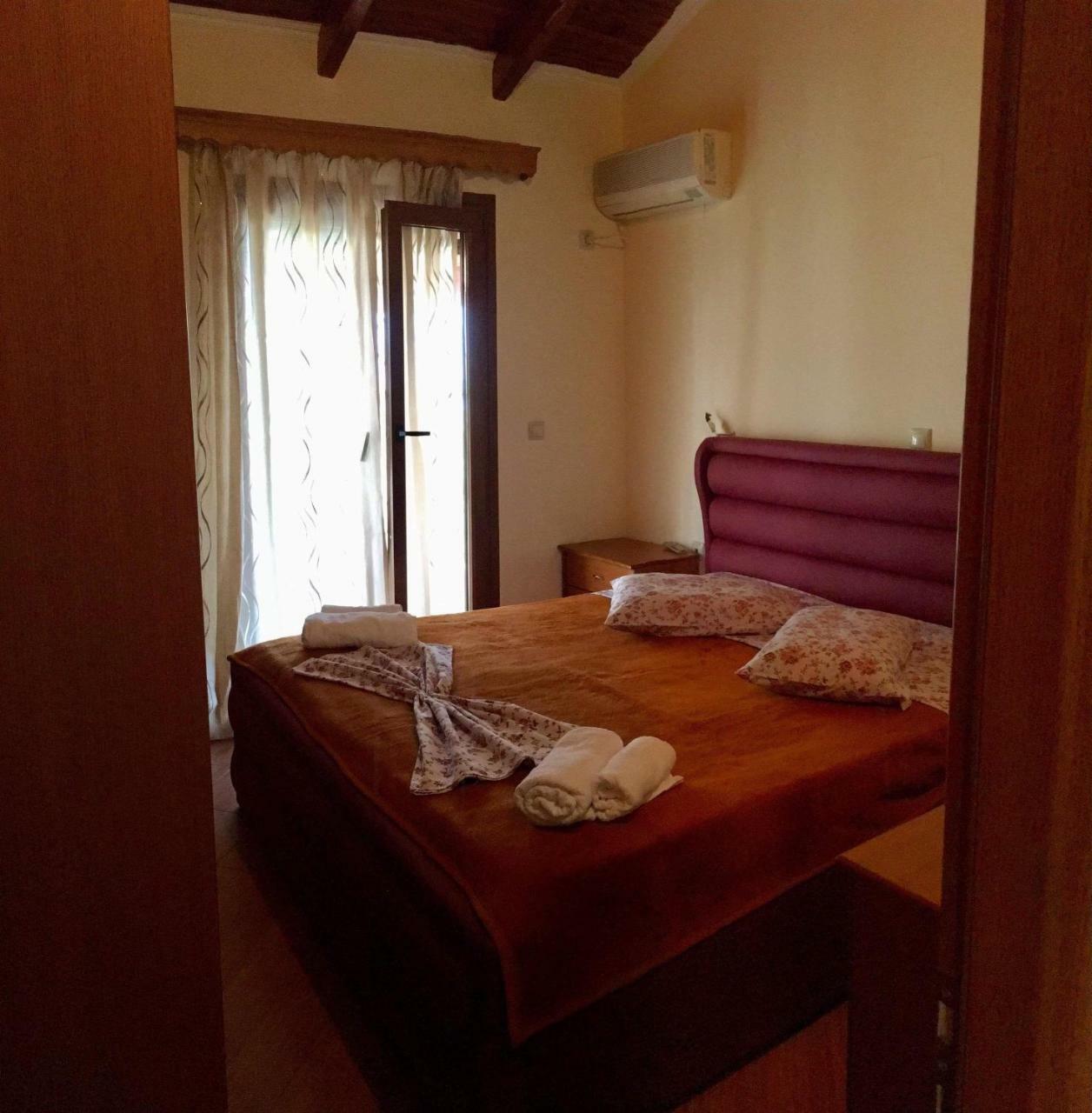 Elena Apartament Sarandë Esterno foto