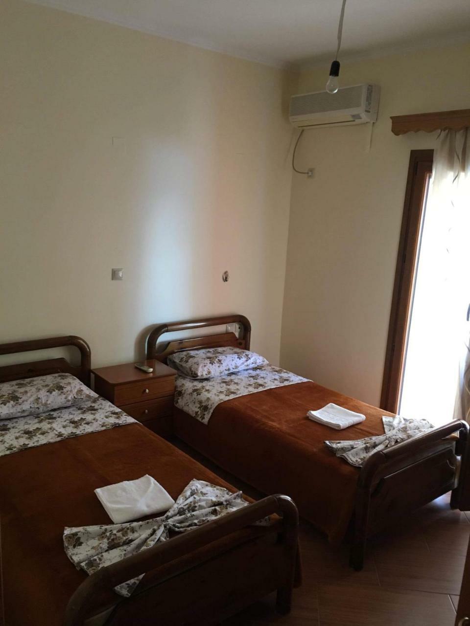 Elena Apartament Sarandë Esterno foto