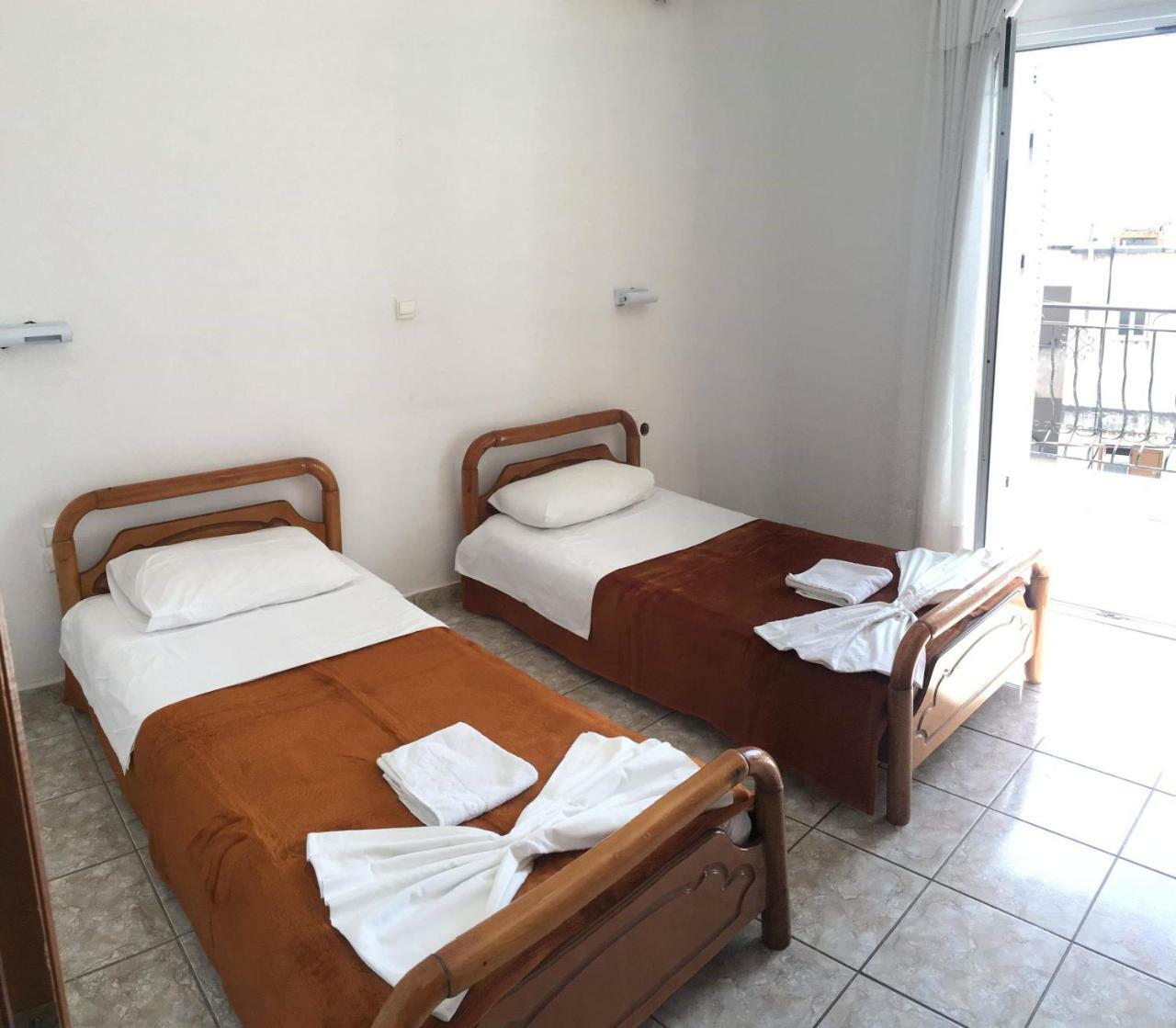 Elena Apartament Sarandë Esterno foto